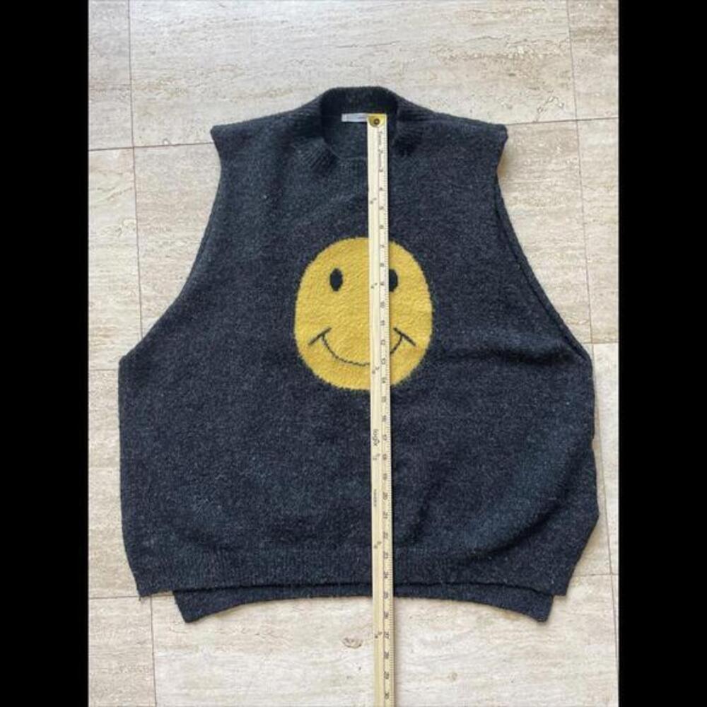 Mouli Mens Dark Gray Smiling‎ Face Knit Vest Pullover - Picture 4 of 6